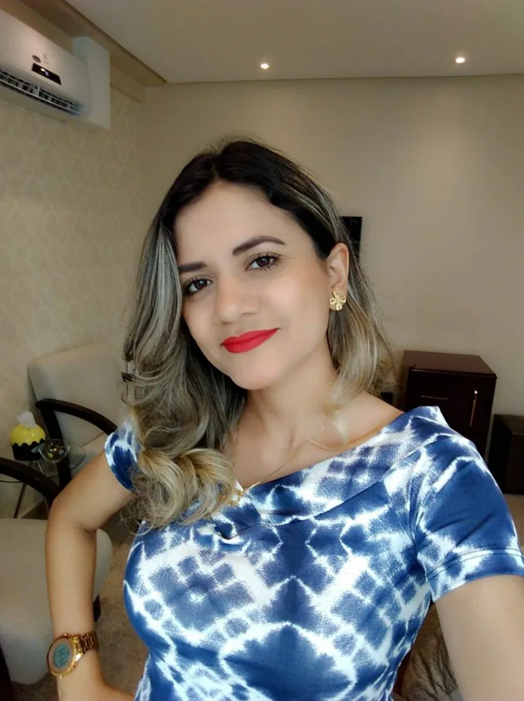 Diana Nobre,  Psicóloga de crianças e adolescentes - @psicologadiananobre