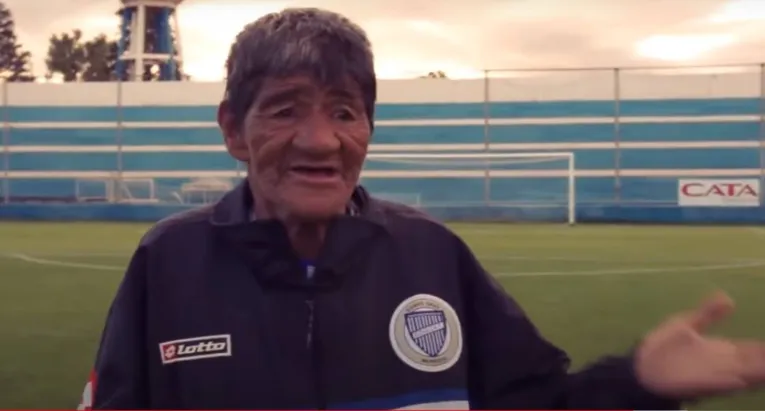 Julio Roque em uma das visitas ao estádio que ajudou a construir