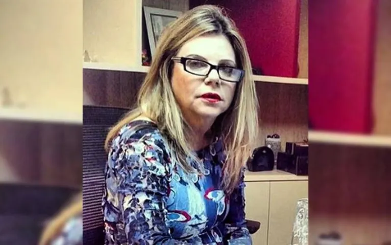 Com a experiência de 35 anos como franqueada máster do Boticário no Pará, a empresária Cecilia Rascovschi pesquisou bastante e decidiu lançar duas marcas próprias no segmento de perfumaria. Uma marca será lançada em junho e a outra em outubro. Os produtos escolhidos a dedo por ela serão fabricados em São Paulo. Por enquanto, nada de lojas físicas, vai trabalhar com venda direta e canais digitais. A primeira linha terá 16 produtos: cinco colônias femininas, quatro masculinas, seis bodyspash, seis loções hidratantes para corpo, duas colônias teen e um ser um para as mãos