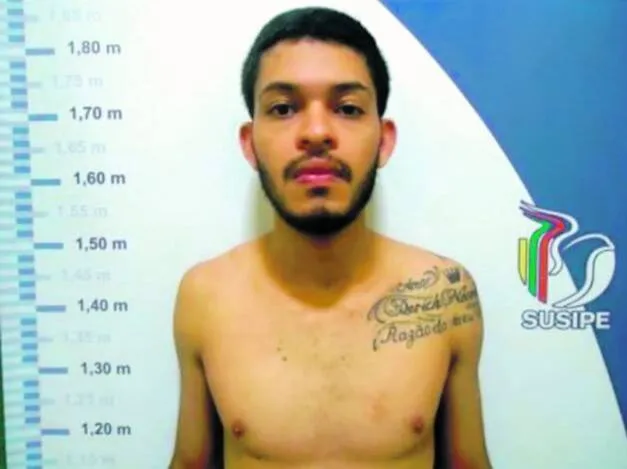 A vítima usava tornozeleira eletrônica. Erik havia sido preso ano passado pela morte de um policial

