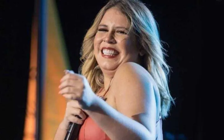 "A Forneria" oferece combo especial para live da Marília Mendonça