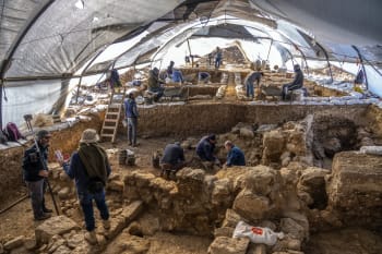 Palácio do 'Rei Ezequias' é encontrado em Jerusalém
