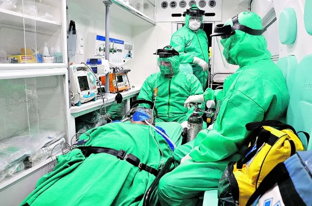 Conheça um pouco da rotina dos profissionais que atuam em ambulâncias