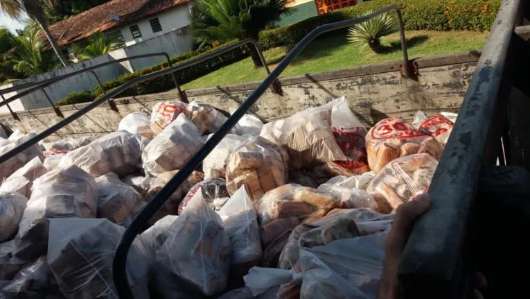 MP descobre "lixão de carnes" de merenda escolar em Ipixuna do Pará