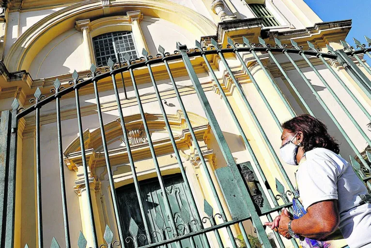Vim agradecer e pedir uma graça para toda Belém”, disse Marcelly Melo, devota.