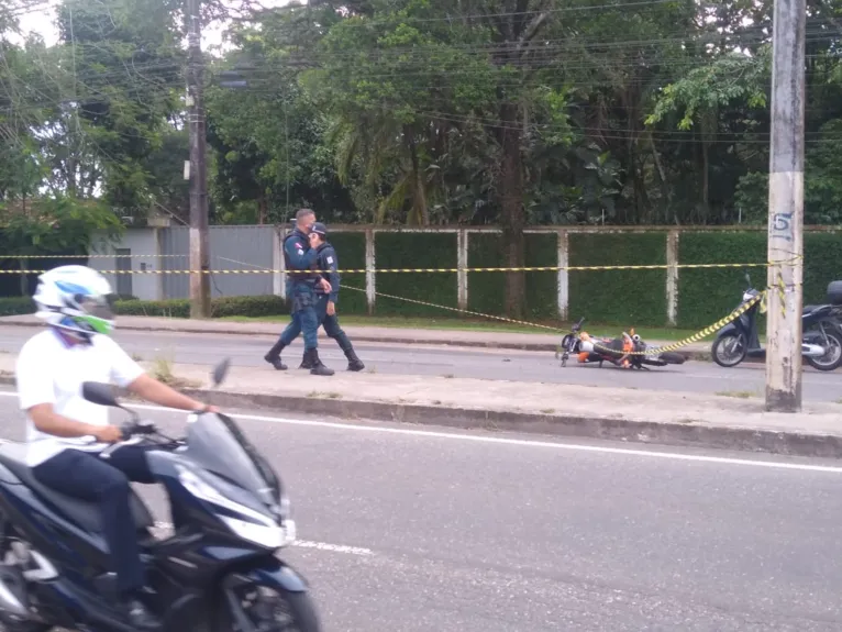 Homem tem perna e cabeça esmagadas em acidente na Mário Covas