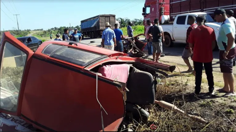 Idosa morre em acidente que deixou carro partido ao meio. Veja o vídeo!