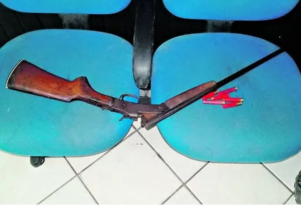 Arma apreendida e que estava com Raimundo Oliveira