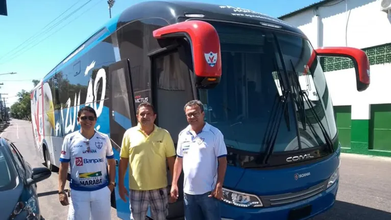 Águia recebe ônibus oficial para treinos e jogos