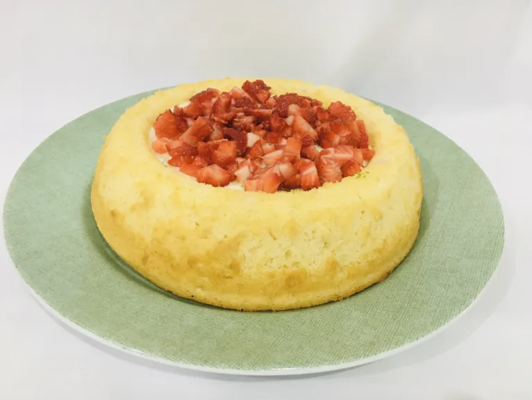 Piscina
neste verão? Até em forma de bolo. Aprenda quatro receitas