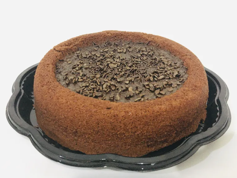 Piscina
neste verão? Até em forma de bolo. Aprenda quatro receitas