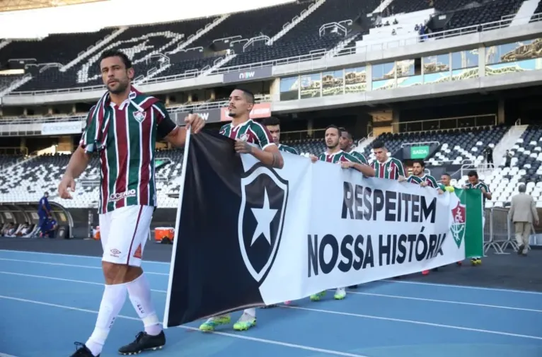 Botafogo e Fluminense fazem novo protesto contra retorno do futebol