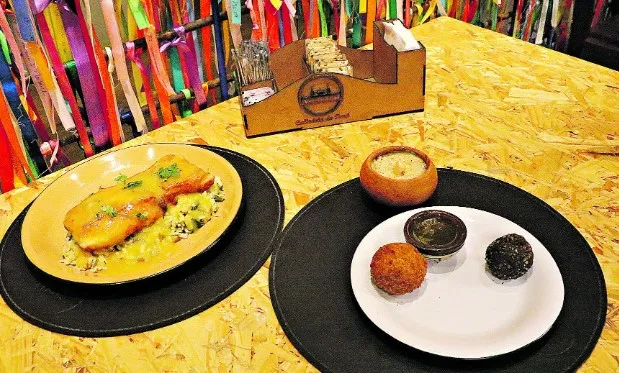 No Ver-o-Açaí, os destaques são a receita própria com pirarucu, e os bolos de maniçoca e piracuí

