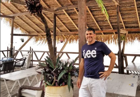 O chef Américo Barata estreou o Quintal Tupinambá, novo e aprazível ambiente do descolado restaurante Virianduba Praia. Tudo pronto no Atalaia, no Sal