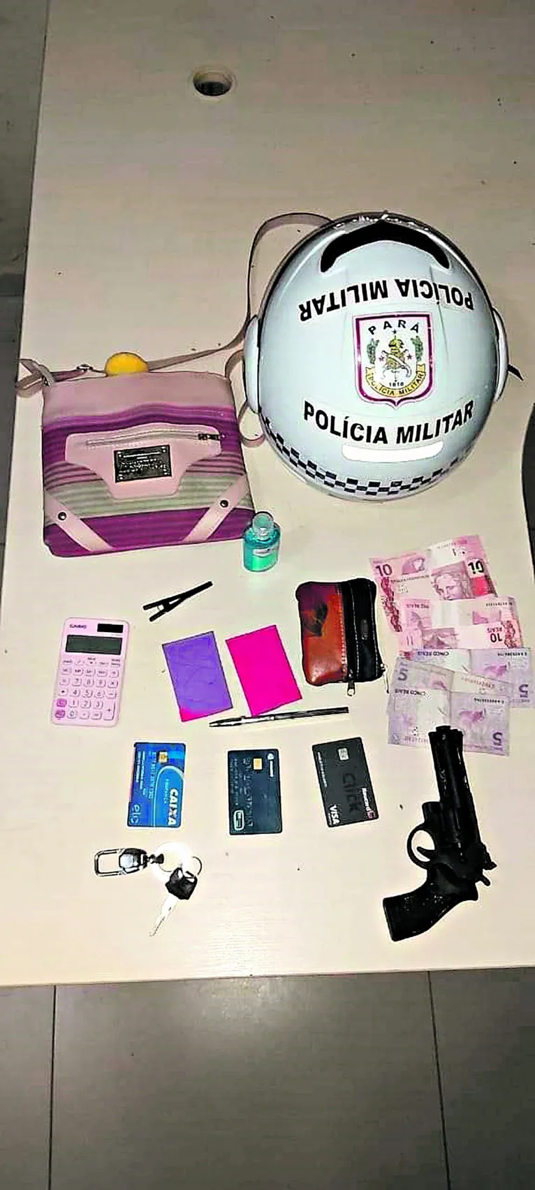 Casal é preso acusado de praticar assaltos em Ananindeua