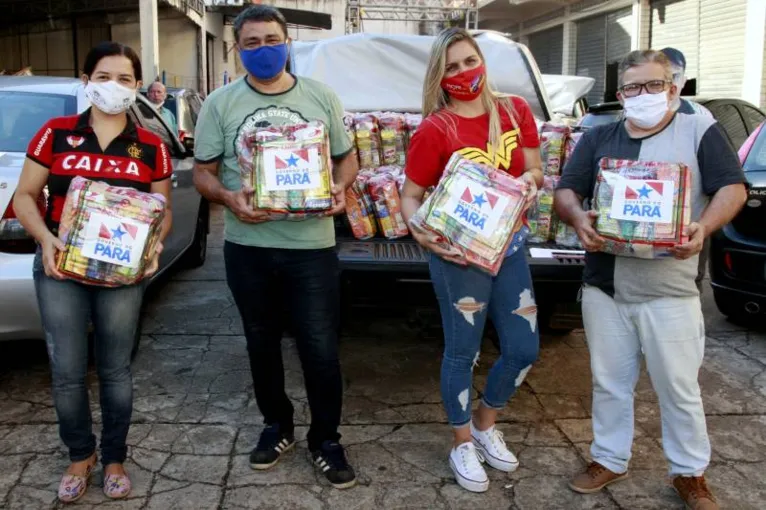A iniciativa do governo já permitiu a entrega de 450 cestas à classe artística
