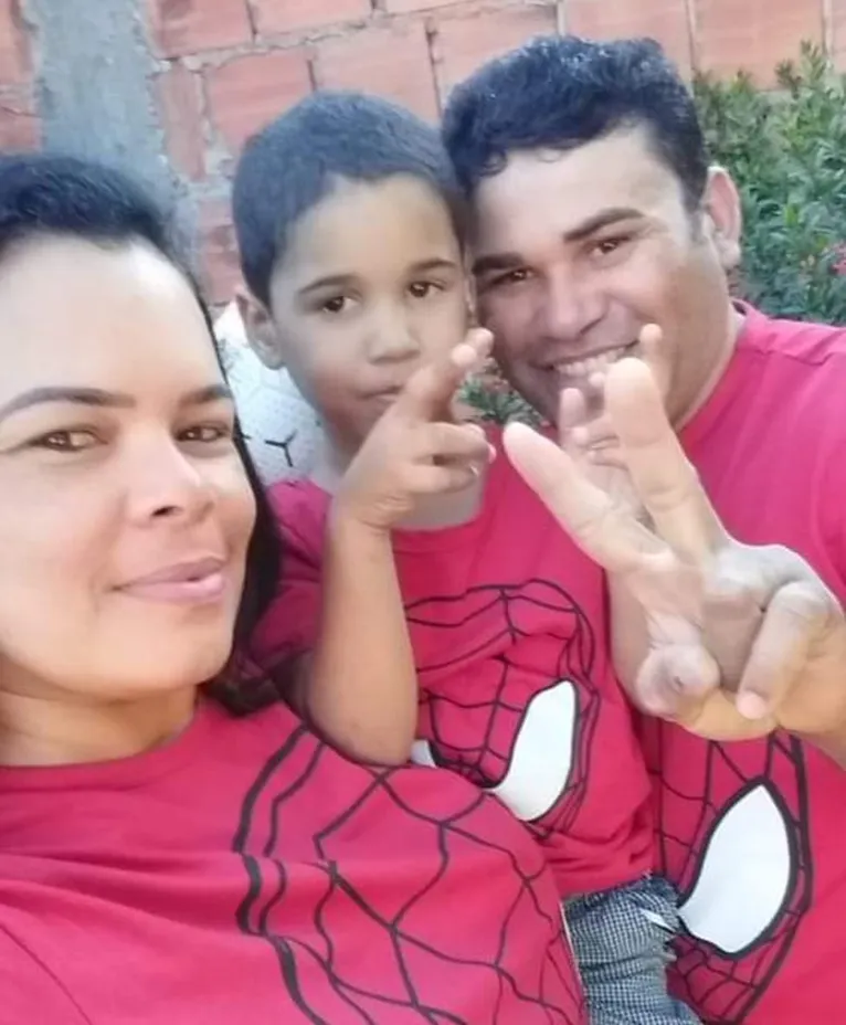 Esposa de ex-deputado é indiciada por atropelar e matar menino de 3 anos