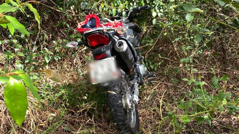 Homem é preso por receptação após rastreador apontar moto roubada