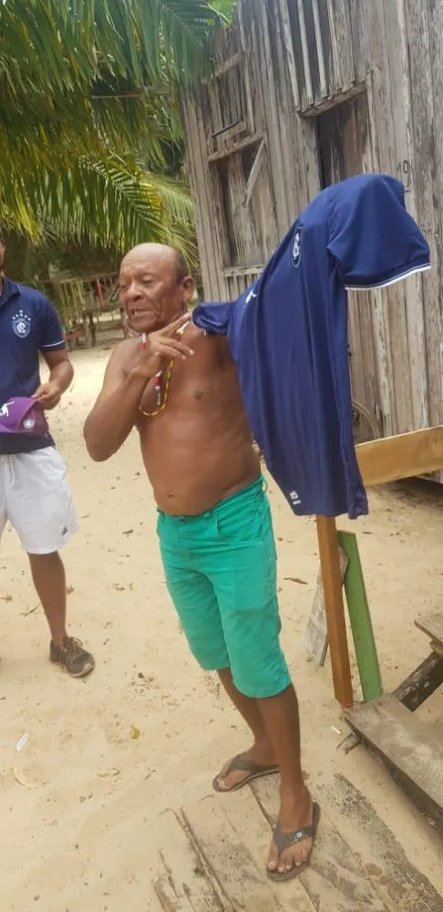 Casa de torcedor azulino ganha pintura nova após sofrer "ataque" nas redes sociais; veja!