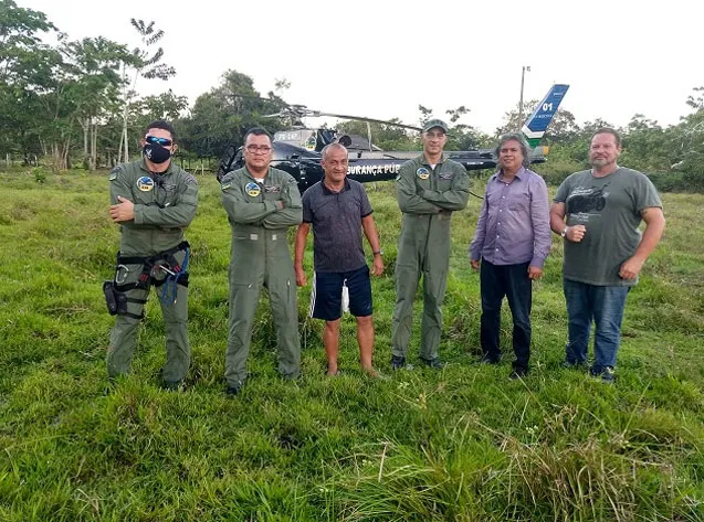 Avião que saiu de Belém faz pouso forçado no Rio Amazonas após pane