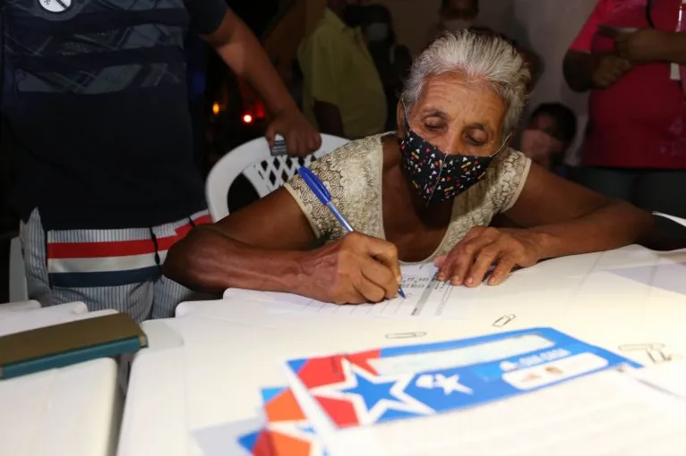 Estado entrega sede da PM e benefícios do 'Sua Casa' em Rio Maria 