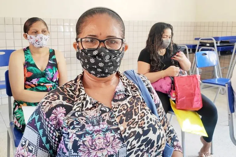A autônoma Elizabete Miranda estava sem a identidade e aproveitou a ação para renovar o documento neste sábado (29).