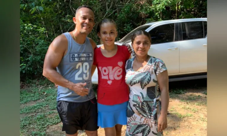 Ex-bombeiro salva adolescente de afogamento em balneário no Pará