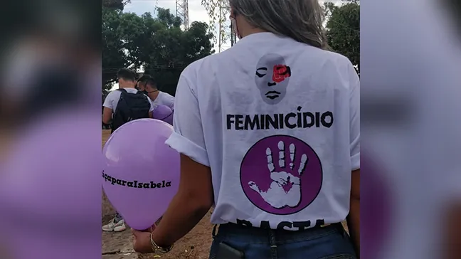 Família de vítima de feminicídio faz carreata pedindo por justiça no Pará 