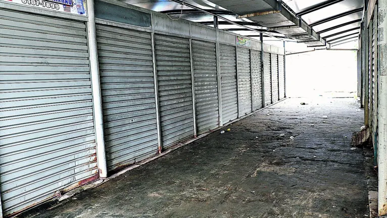 Vários trabalhadores tiveram de fechar as portas 