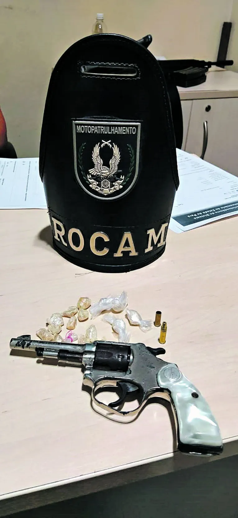 Homem é morto após troca de tiros com PMs 