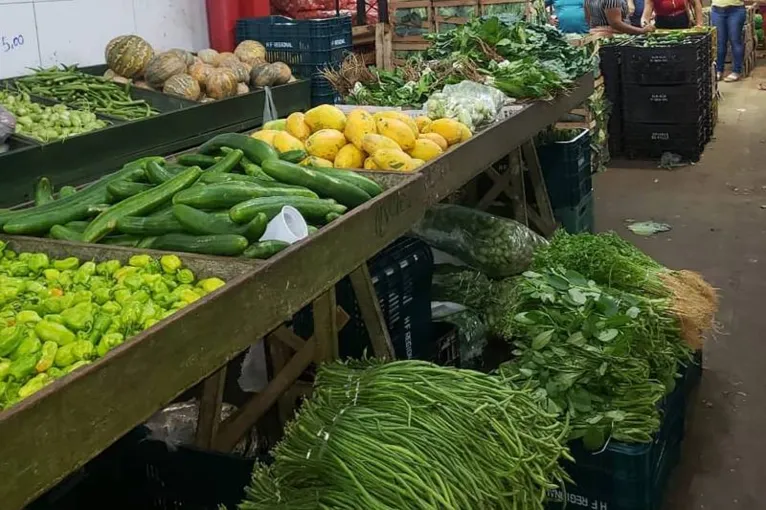 No varejão, a população terá acesso a uma série de alimentos naturais como legumes, frutas, hortaliças. 