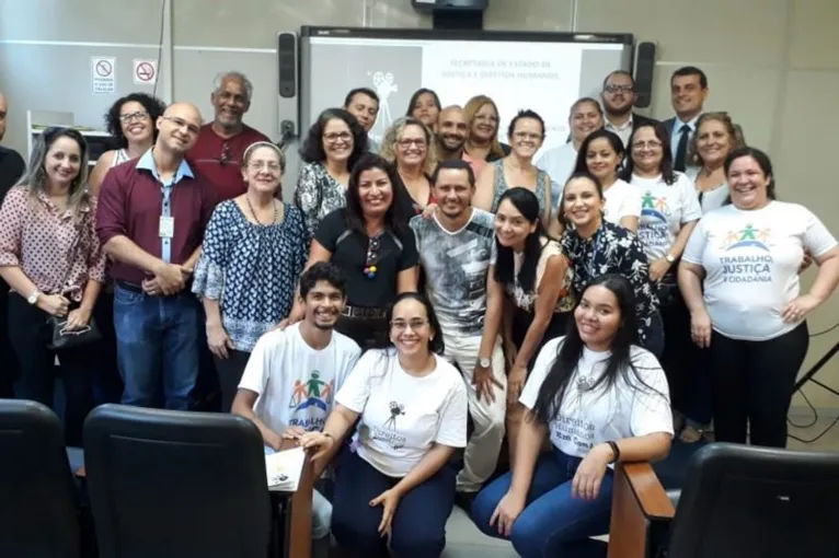 Estado mantém programas de acesso à cidadania e ao trabalho para a juventude
