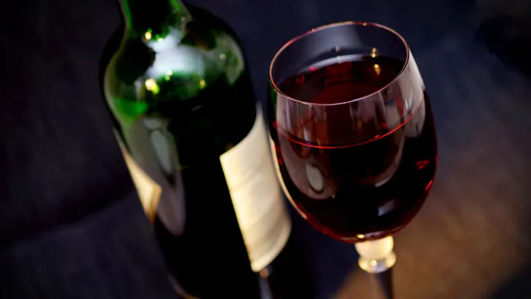 Black Friday: Restaurante Famiglia D'Italia oferece vinhos com até 30% de desconto