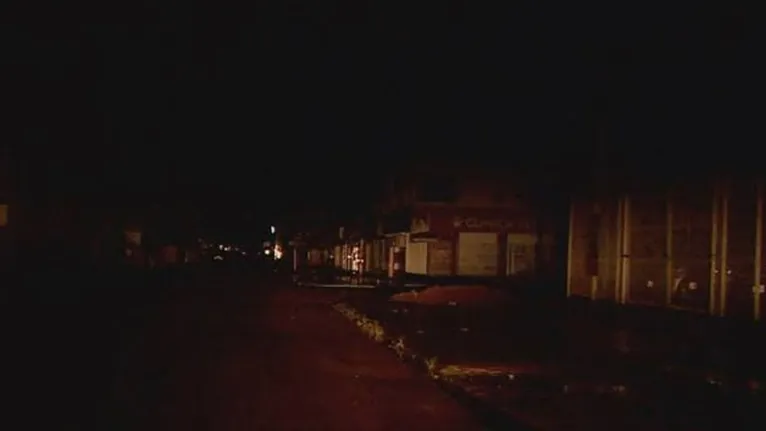 13 das 16 cidades amapaenses estão sem energia.