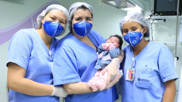 Dois "bebês gigantes" nascem no Pará em menos de 24h