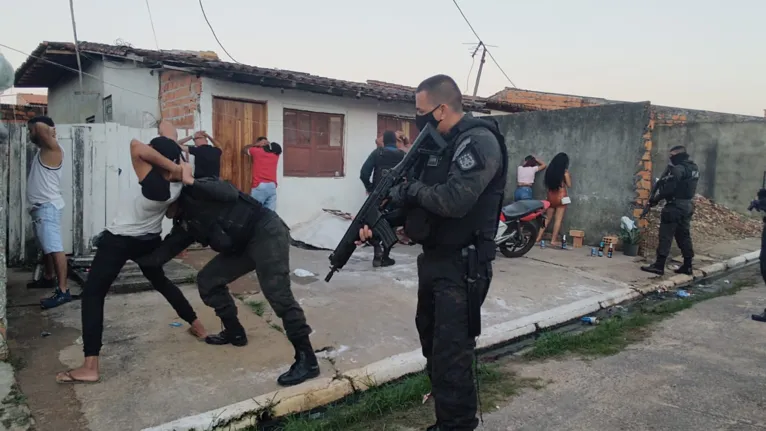 Operação deflagrada promete tirar foragidos da justiça das ruas de Belém