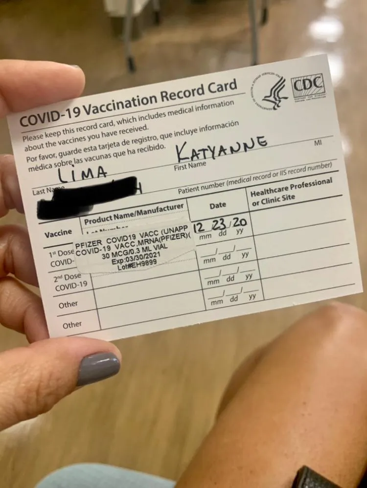 Paraense que trabalha nos EUA grava momento que recebe a vacina Pfizer na Flórida