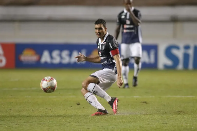 Remo é líder e está a uma vitória da Série B. Veja os gols!