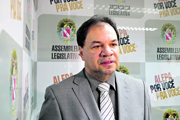 Eleição deve escolher o deputado Chicão para presidir a Alepa por dois anos

