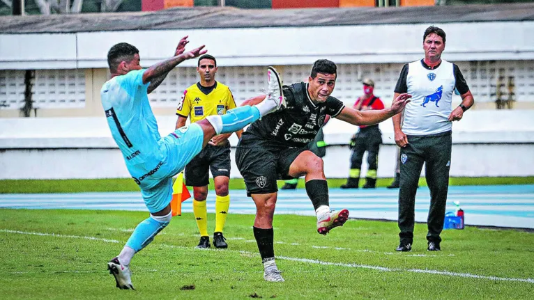 Para Brigatti, o elenco bicolor é qualificado e vai levar o time ao acesso.