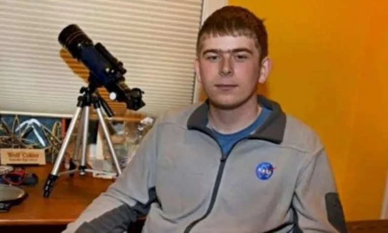  Cukier é co-autor com cientistas de Goddard, da San Diego State University, da University of Chicago 