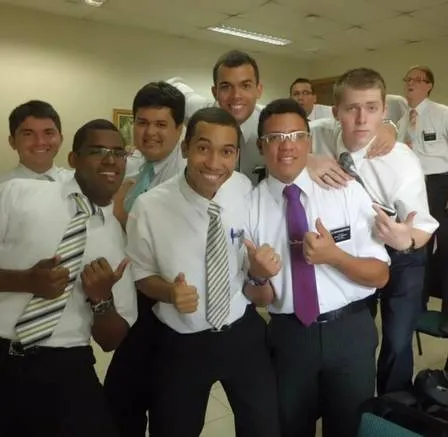 Gay assumido, Gilberto diz que só namorou mulheres e está em busca de um grande amor