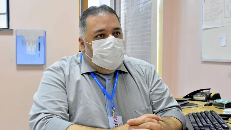Fausto Silva, diretor técnico.
