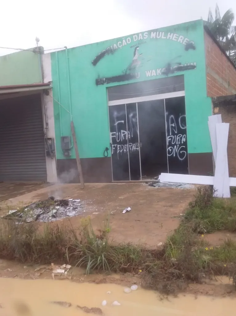 Garimpeiros atacam associação de mulheres indígenas no Pará