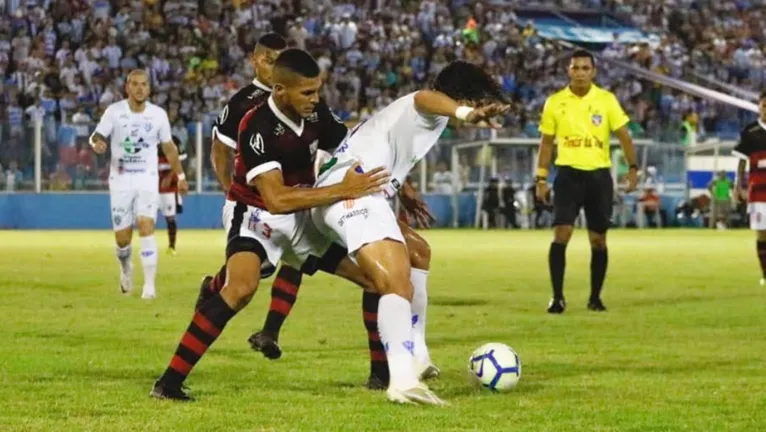 David já encarou Nicolas uma vez