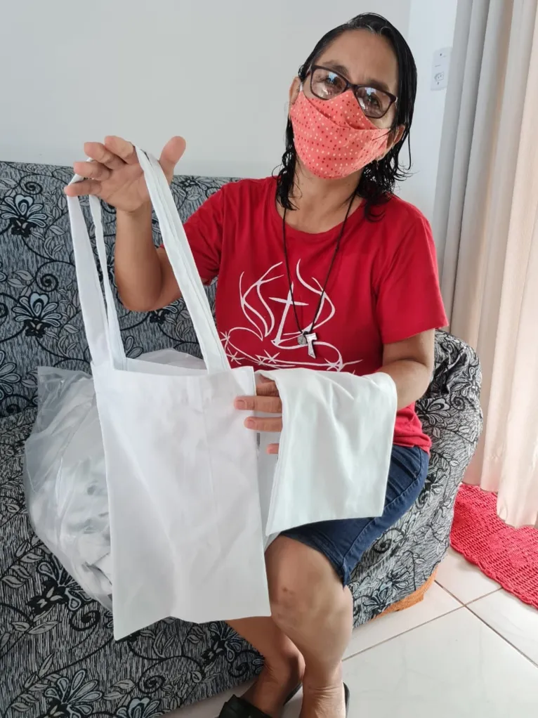 Reciclagem garante produção de sacolas sustentáveis no Hospital Oncológico Infantil em Belém