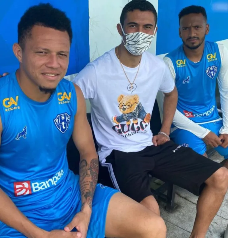 Zagueiro visita Paysandu antes da final do Paraense
