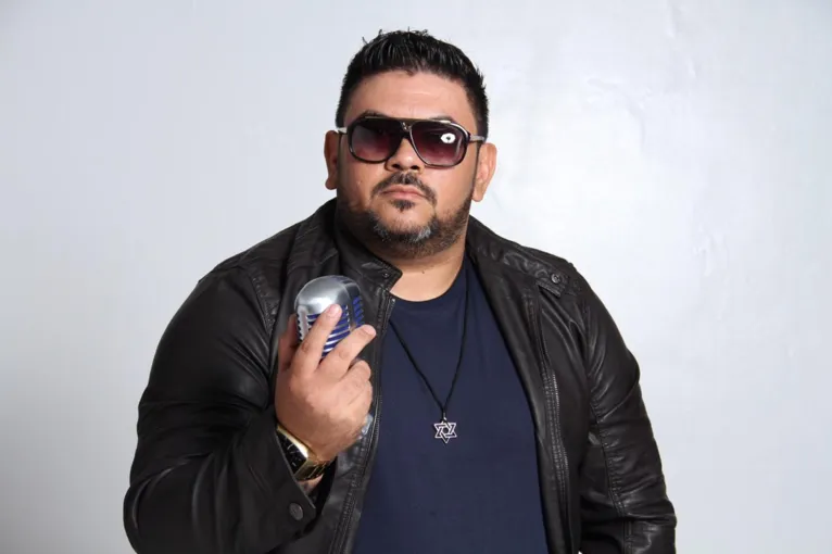 Marcelo Aguiar lança single "Mesa de Centro" no DOL Music