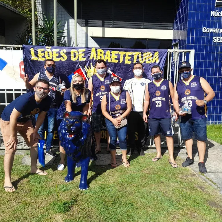 Torcida do Clube do Remo promove ação social em Abaetetuba