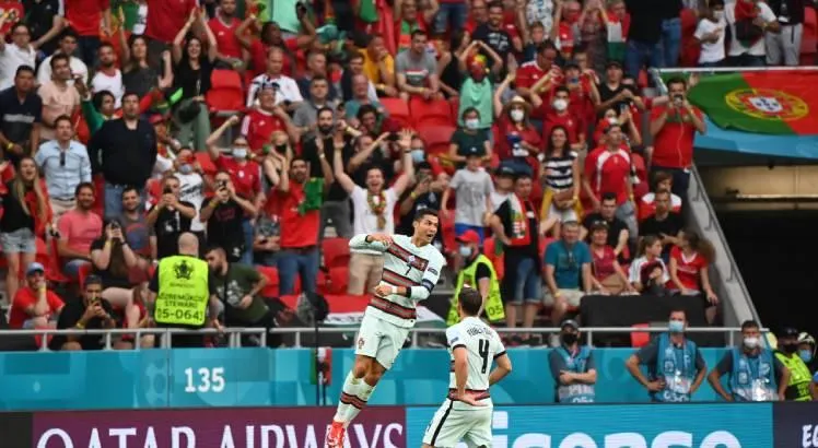 Comemoração de Cristiano Ronaldo na partida entre Hungria e Portugal.